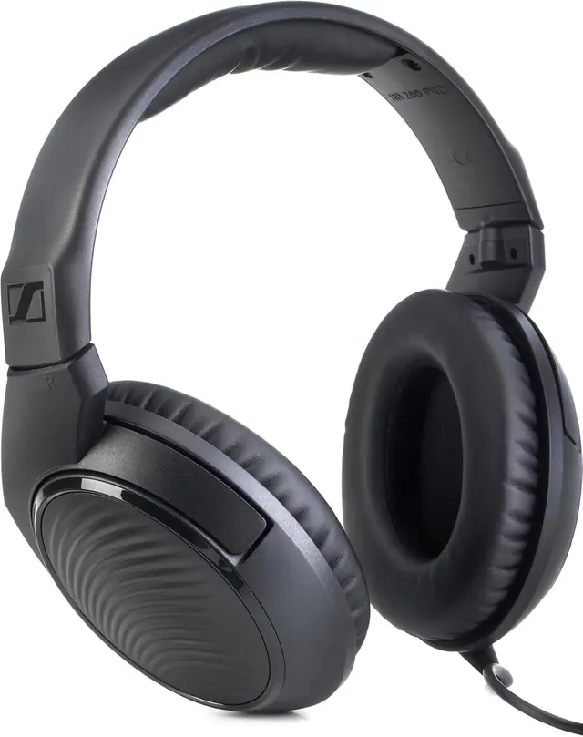 Наушники Sennheiser HD 200 PRO — закрытые полноразмерные, черные
