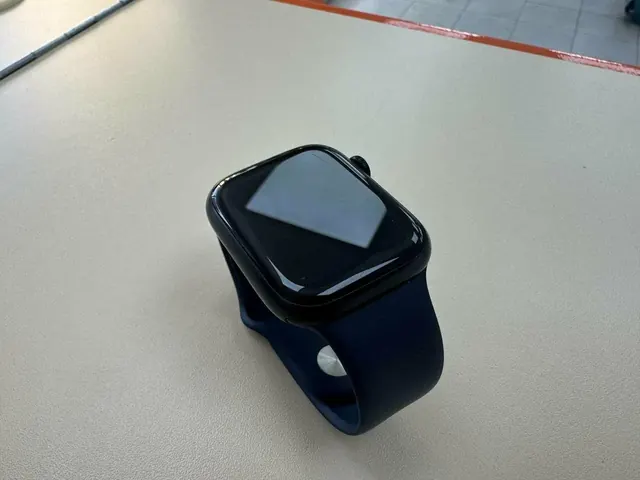 Apple Watch Series 7: 45 мм